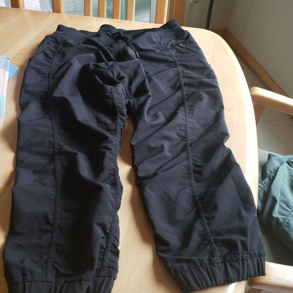 Ladies active Crop Ruch Pants, Black